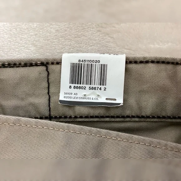 NWT Levi’s 511 Men’s Slim Khaki Pants – Size 36x32 (2015 Release) - Picture 13 of 15